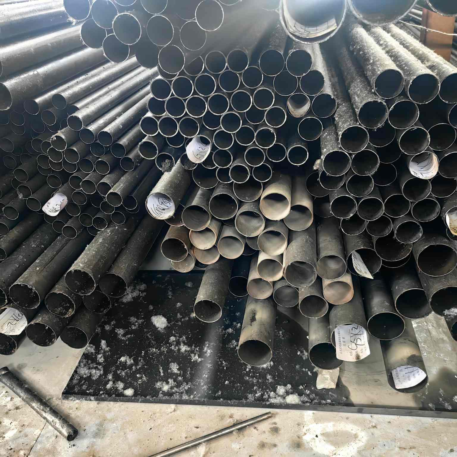 哈密地区无缝钢管精密钢管 - 厂家